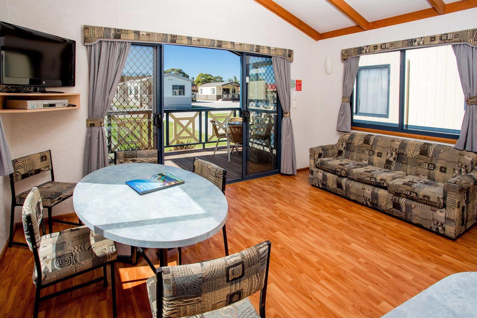 Big4 Whiters Holiday Village Lakes Entrance Buitenkant foto